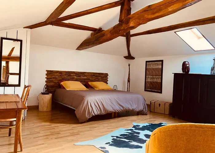 Avec Cheminée Et Extérieur * La Neuville-aux-Bois